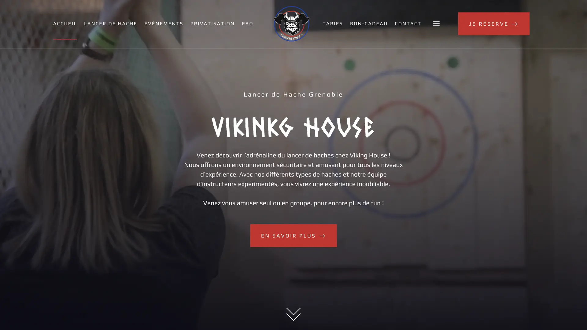 Viking House, lancer de hache sur Grenoble